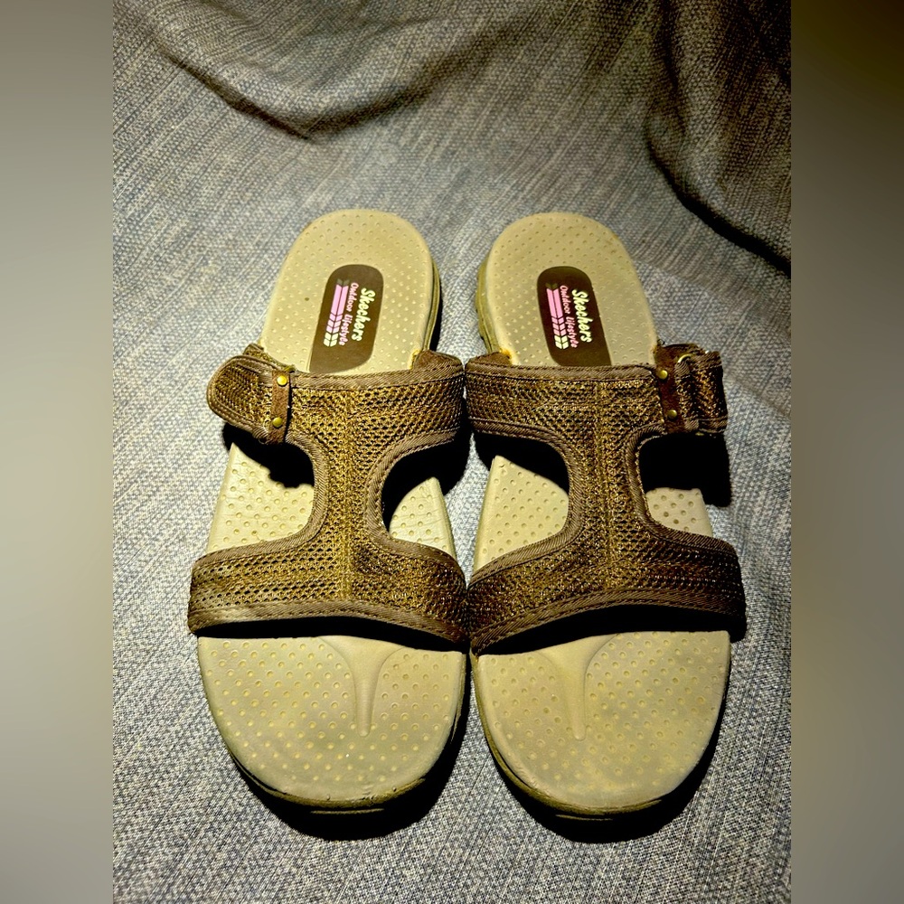 Women’s size 11 Sketchers outdoor sandals